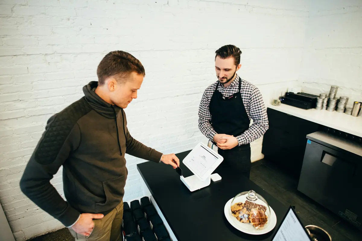 Customer service specialist supporting an online order